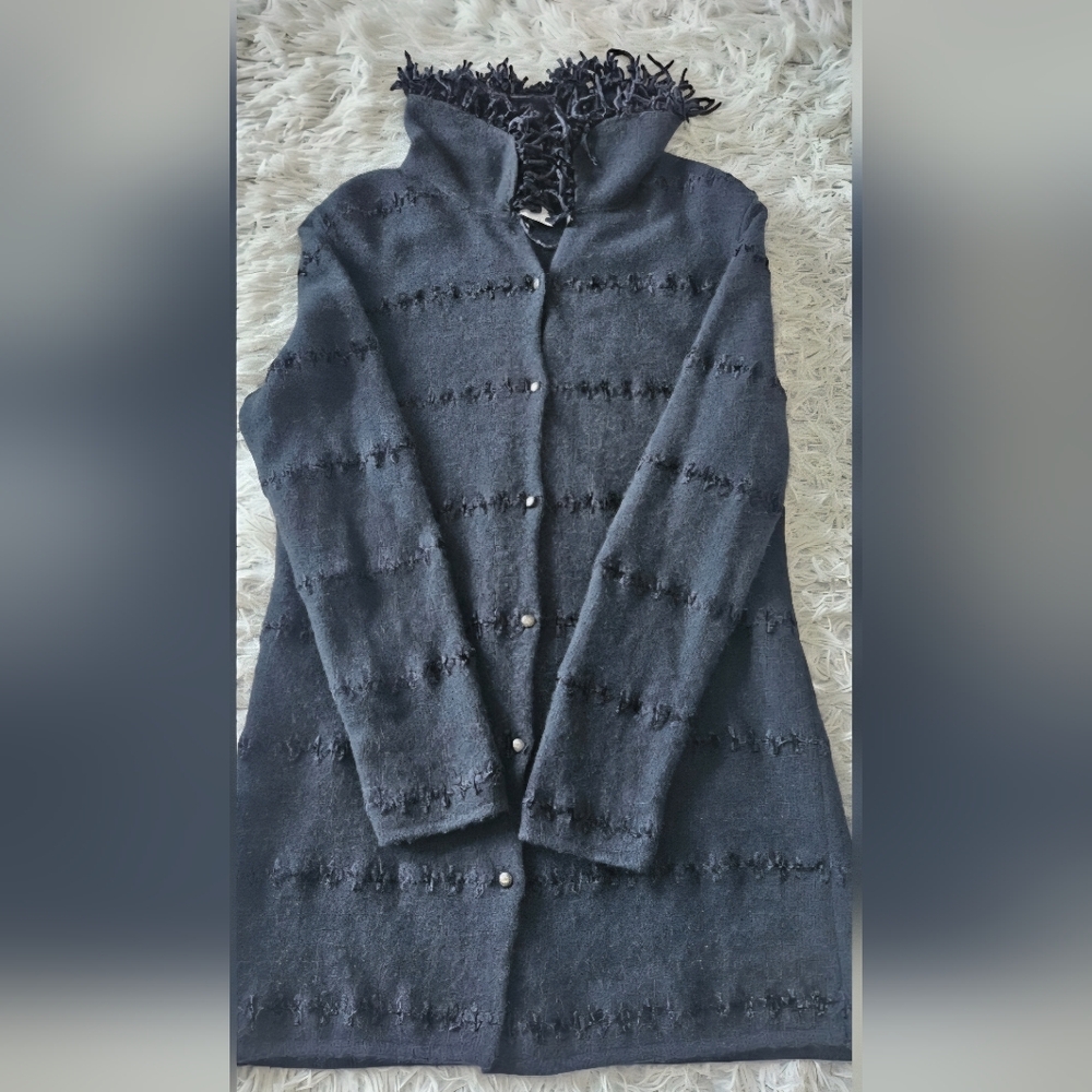 VINTAGE Fendi Cardigan Sweater Appliqué Stitched Fringe Collar Black Womens 42 8 - Picture 4 of 14